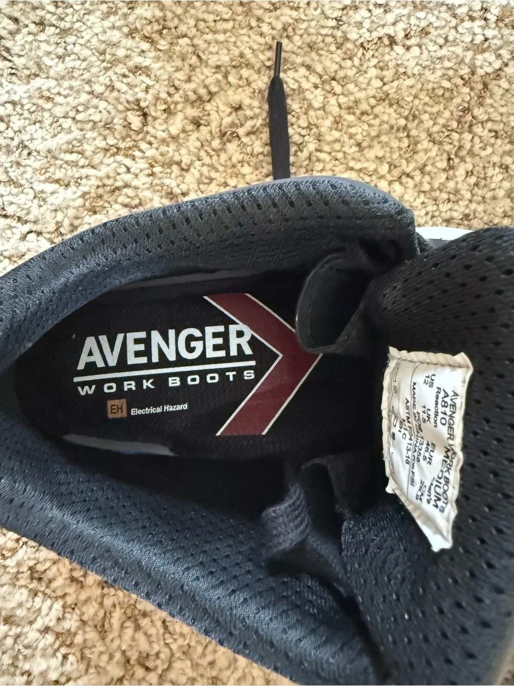 Avenger Men's Black and White Mid-Top Work Boots